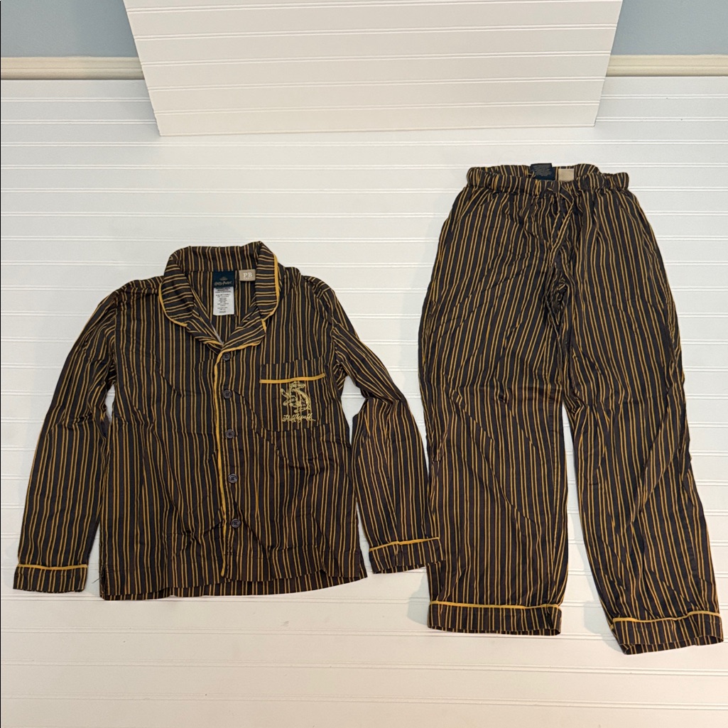 Harry Potter Hufflepuff House Pajama Set In Teen Small